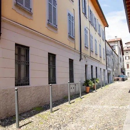 Διαμέρισμα Baby Art *